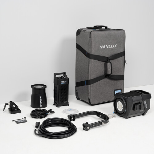 Nanlux Evoke 900C RGB LED Spot Light with Travel Kit